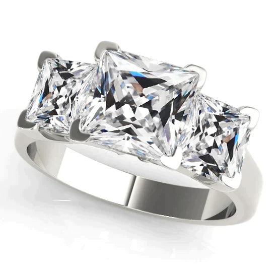 11 Karat großer quadratischer Echt Diamantring