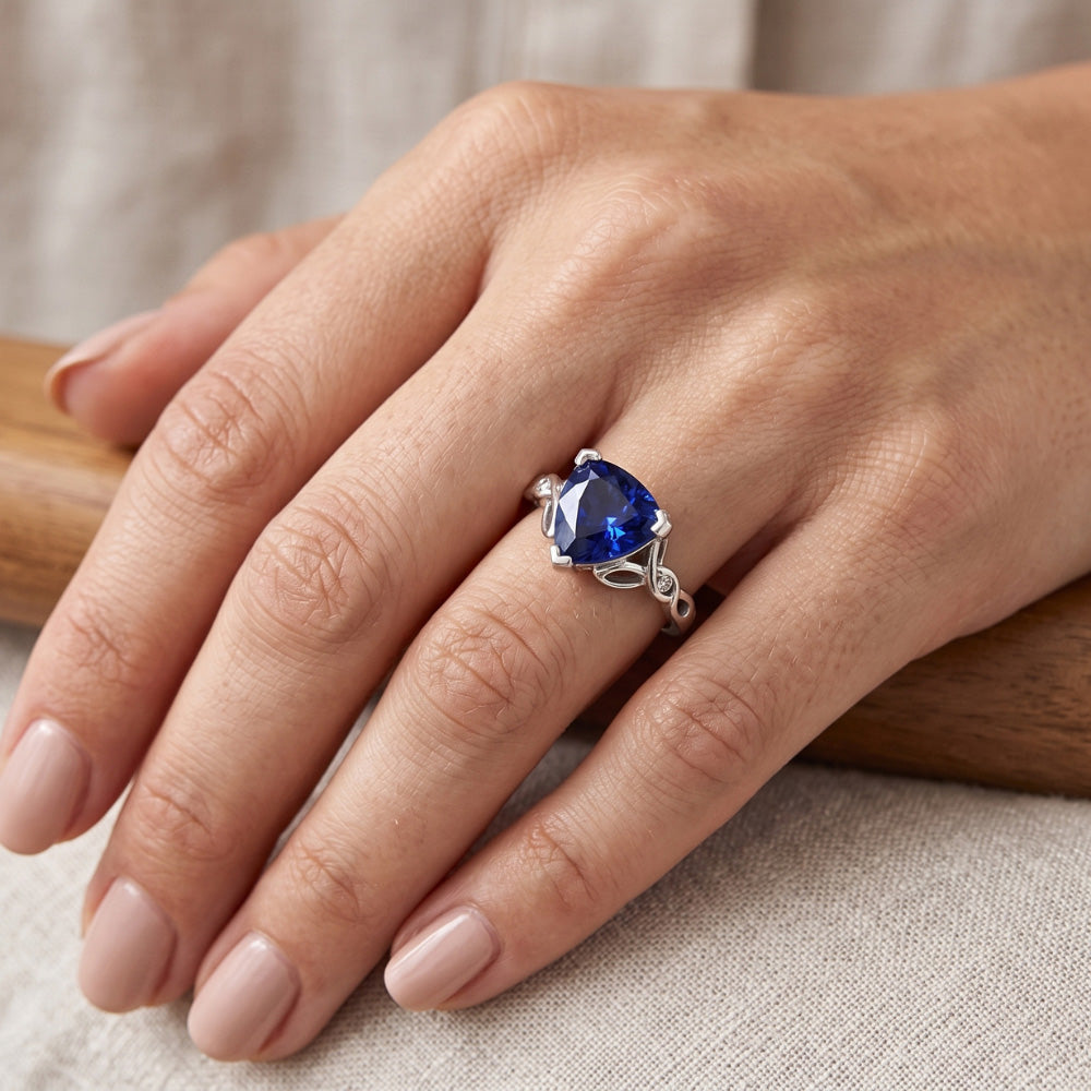 14K Gold Drei-Steine-Ring Trillion Blauer Saphir 1,75 Karat Natürlicher Diamant ( nicht im Labor gezüchtet )en