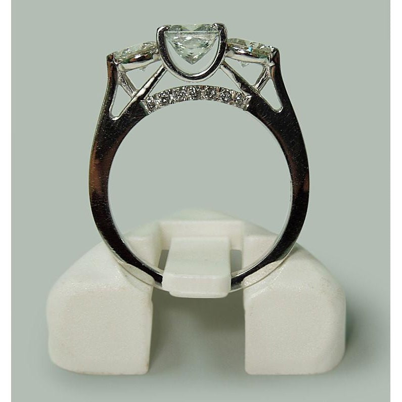 1,95 Karat Prinzessin & Runden Echt Aus der Erde Abgebauter Natürlicher DiamantDrei-Steine-Stil Ring Weißgold