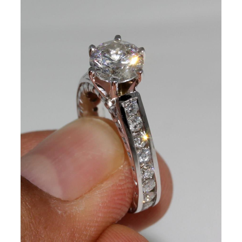 2,75 Karat funkelnder Echt Diamant-Solitärring mit Akzenten