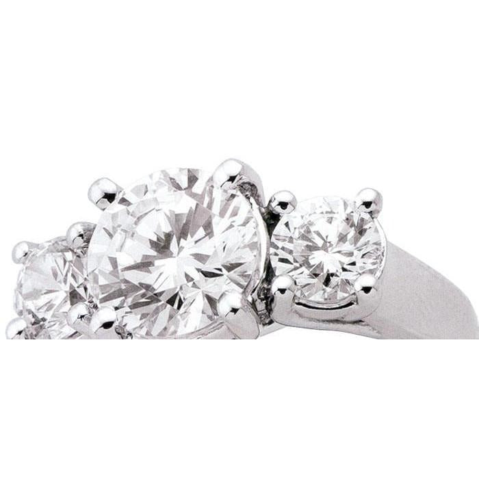 3 Karat Drei-Stein-Verlobungsring mit rundem Echt Aus der Erde Abgebauter Natürlicher Diamant