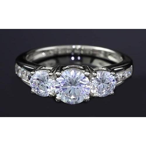 3 Karat Drei-Steine-Verlobungsring Natürliche Diamant Runder Korb Krappenfassung