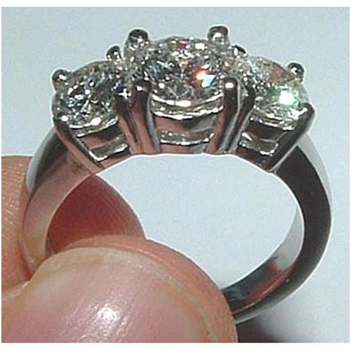 4 Karat echter Aus der Erde Abgebauter Natürlicher Diamant 3 Stein Vergangenheit Gegenwart Zukunft Verlobungsring Schmuck