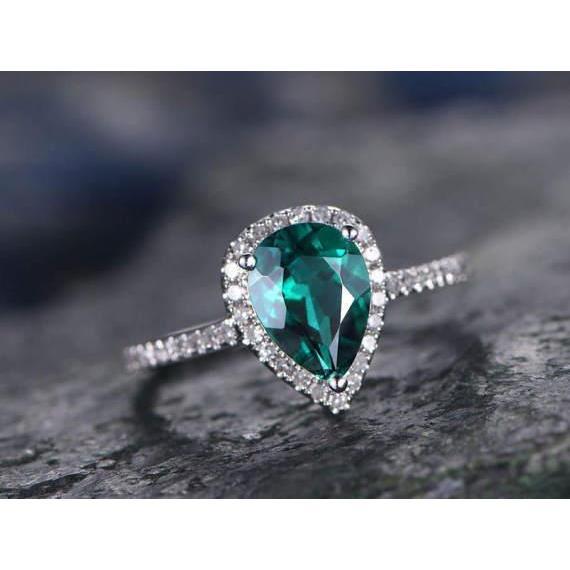 4,40 Karat Grün Smaragd mit Diamantring Weißgold Feiner Damenschmuck
