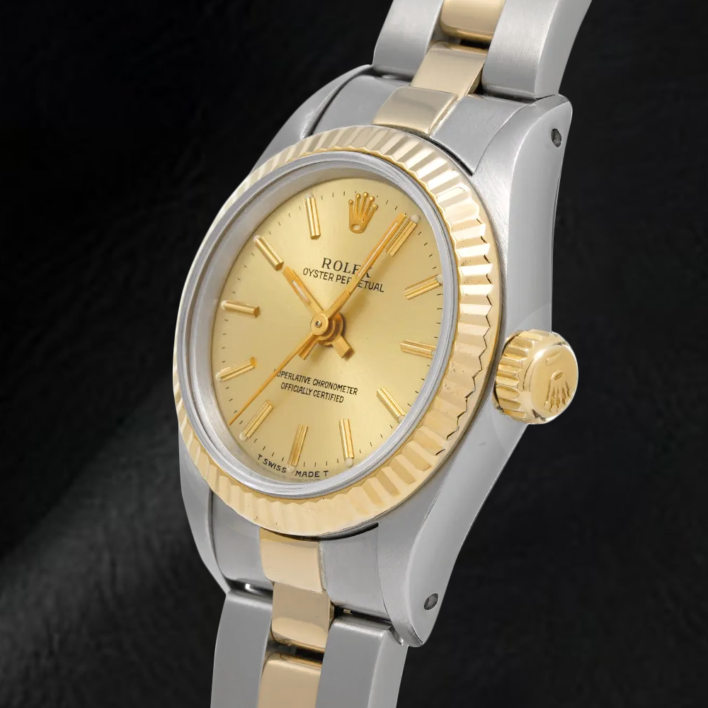 67193 Rolex Oyster Perpetual Damenuhr mit champagnerfarbenem Zifferblatt
