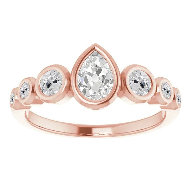 Altschliff-Birnen- und runder Echt Diamant-Blasenring mit Lünette, 4 Karat