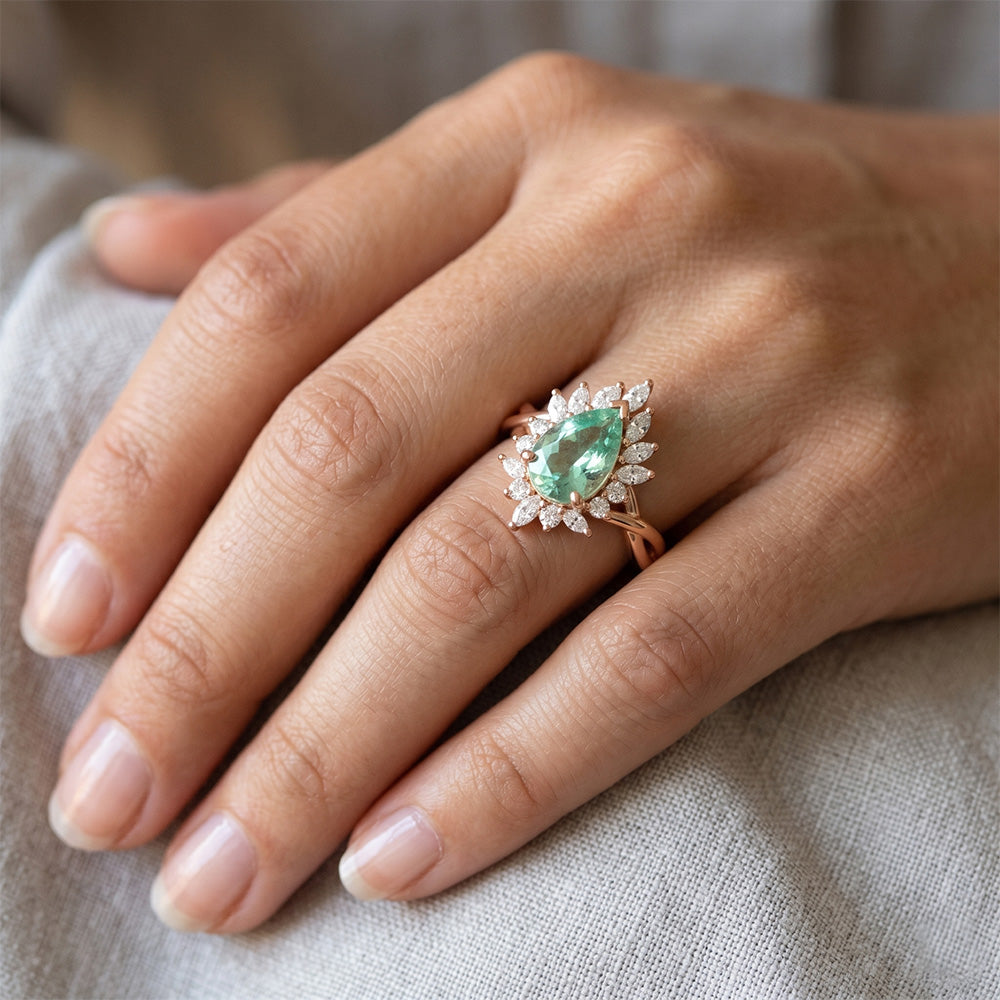 Blauer Saphir VVS Halo-Verlobungsring 3,5 Karat in 14K Roségold