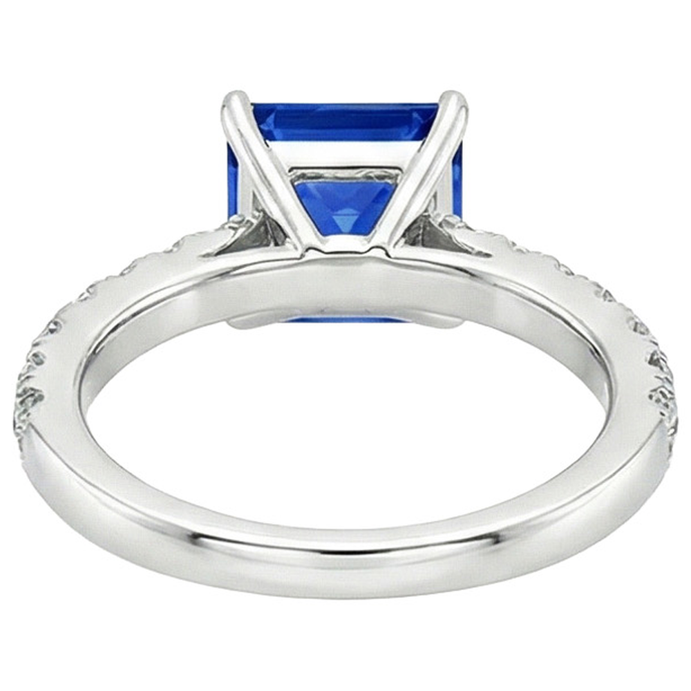 echter round diamant 4.50Karat ring auf Weiß
