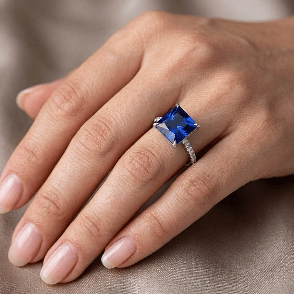 Damen Gold Princess Blue Saphir & Aus der Erde Abgebauter Natürlicher Diamant Verlobungsring 5.50 Karat
