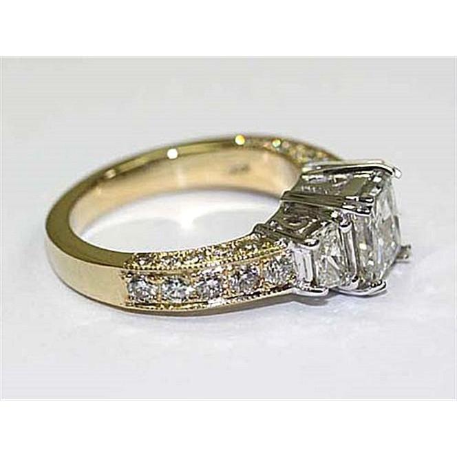 Drei-Stein-Aus der Erde Abgebauter Natürlicher Diamant-Ring 2,75 Karat Vintage-Stil Zweifarbiges Gold 14K