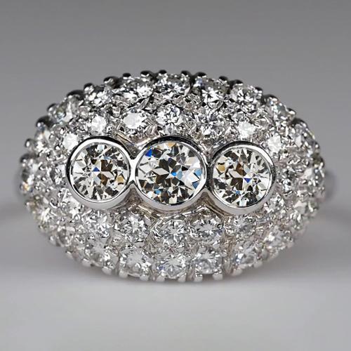 Drei-Stein-Stil-Ring-Lünette-Satz rund alter Bergmann Echt Diamanten 4,50 Karat