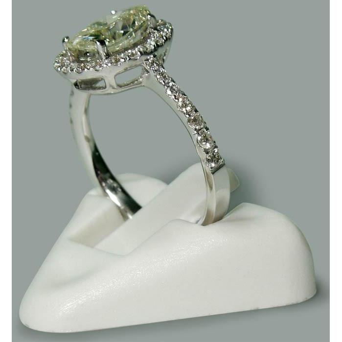 Echt Solitär mit Akzenten 2,03 ct. Ovaler Verlobungsring im Halo-Stil WG 14K