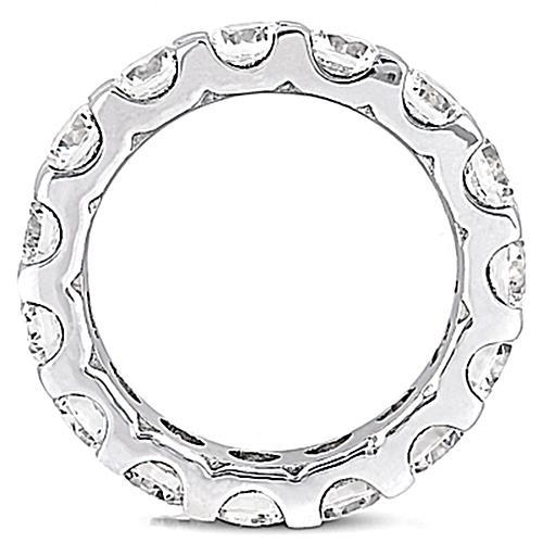 Ehering mit runden Natürlich Diamanten