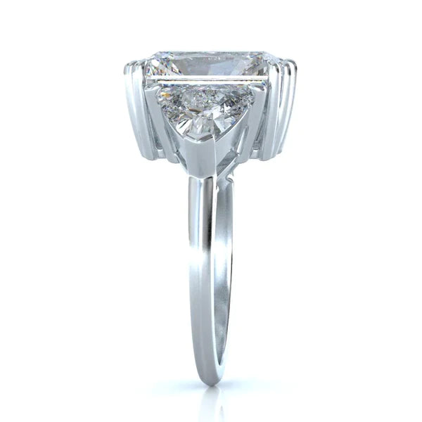Eleganter strahlender Trilliant-Echt-Diamantring mit 9 Carat