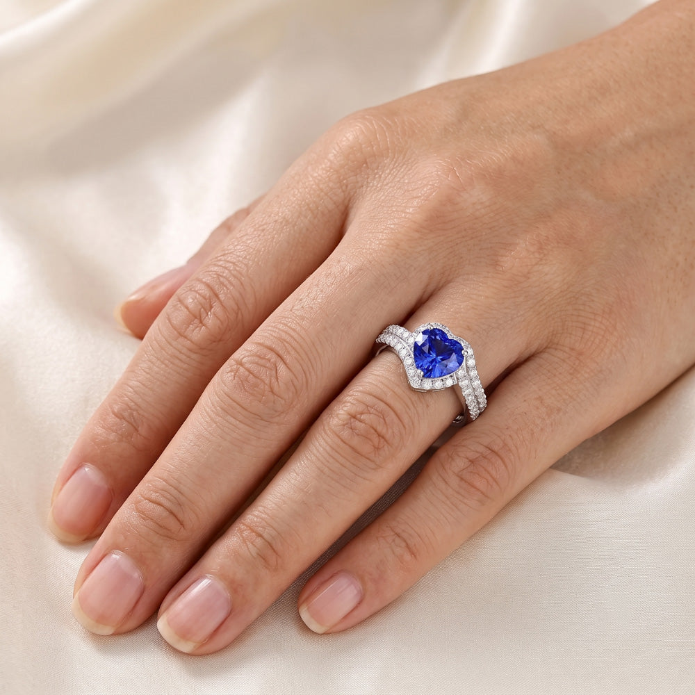 Herz Halo Hellblauer Saphir Ring 4,50 Karat Doppelschaft Schmuck