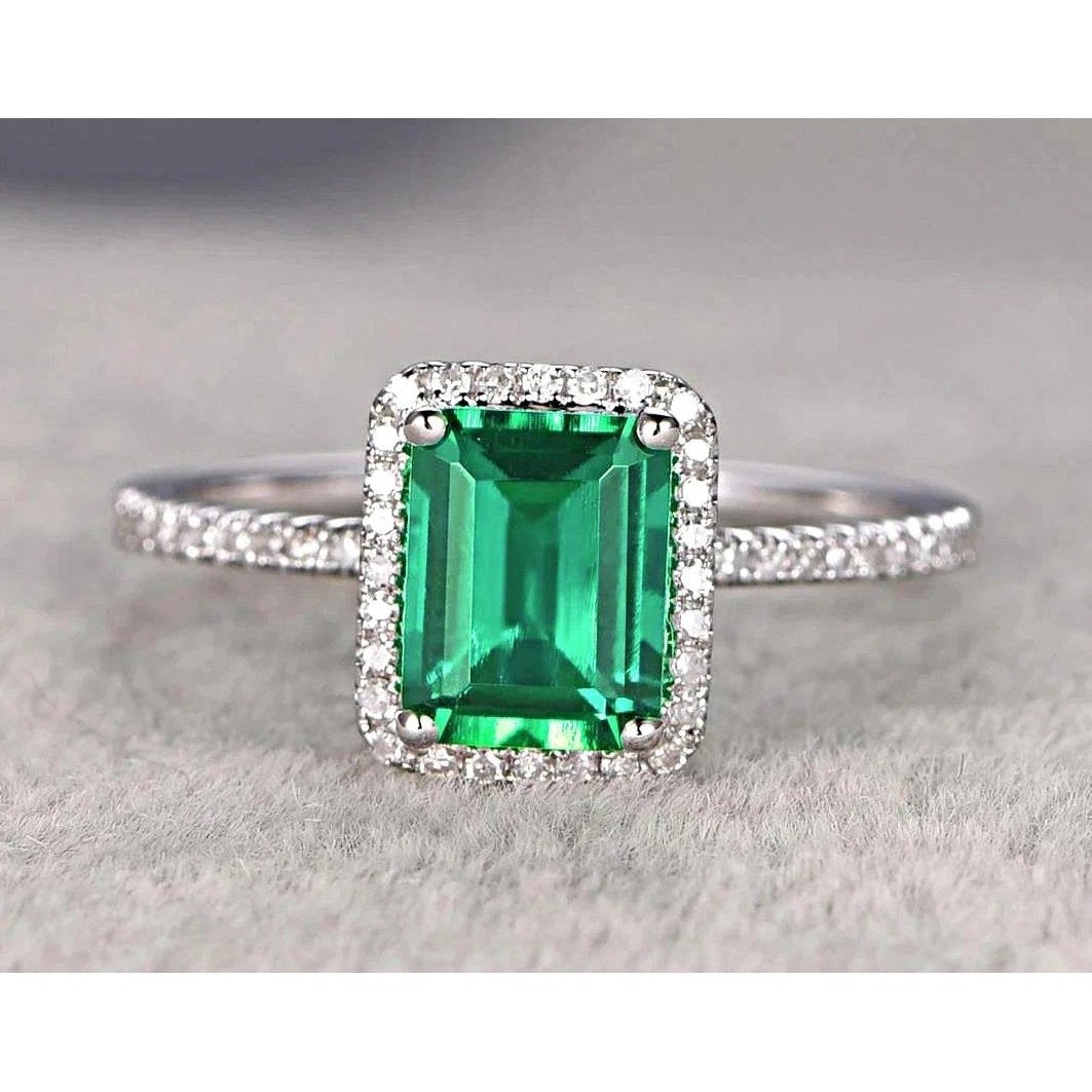 Kolumbianischer Smaragd-Verlobungsring mit Halo-Diamant 3,55 Karat Weißgold - harrychadent.de