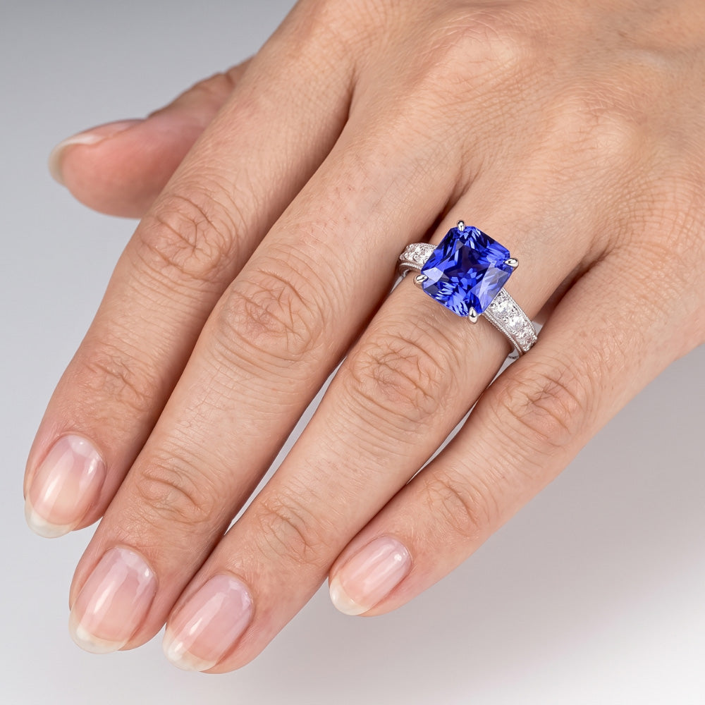 Natürlicher Diamant ( nicht im Labor gezüchtet )-Jubiläumsring 4 Karat Vintage-Stil Saphir Radiant Cut