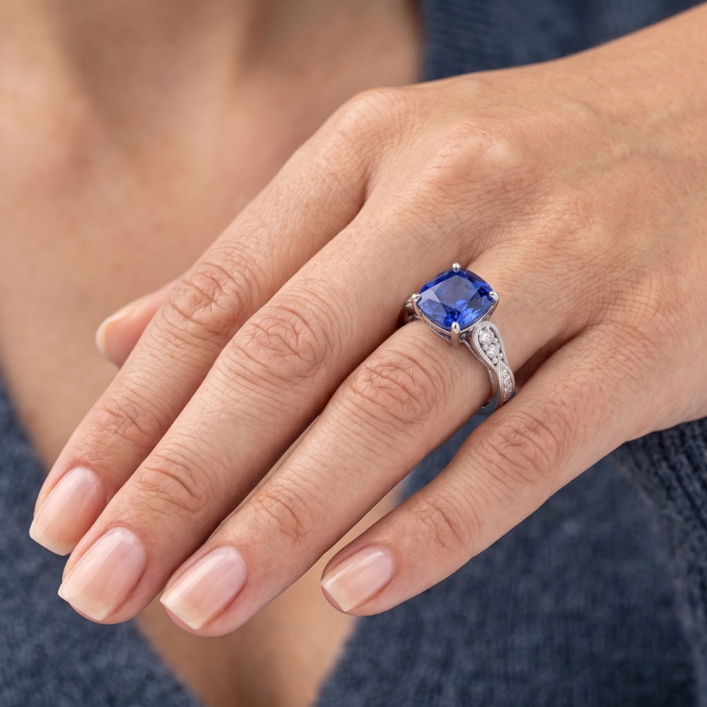 Natürlicher Diamant ( nicht im Labor gezüchtet ) Verlobungsring Kissen Saphir 2.50 Karat Vintage Style