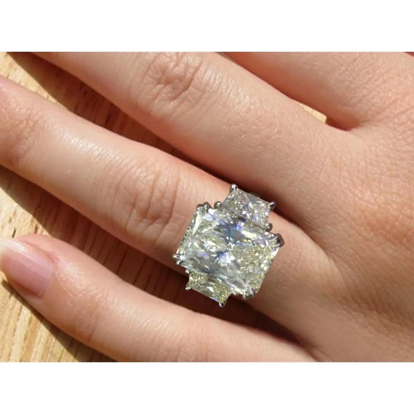 Neuer 10 Carat echter strahlender Diamantring
