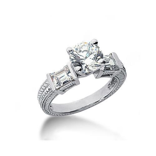 Ring im antiken Stil mit drei Steinen und Echt Smaragddiamanten, 2.50 Karat, neu