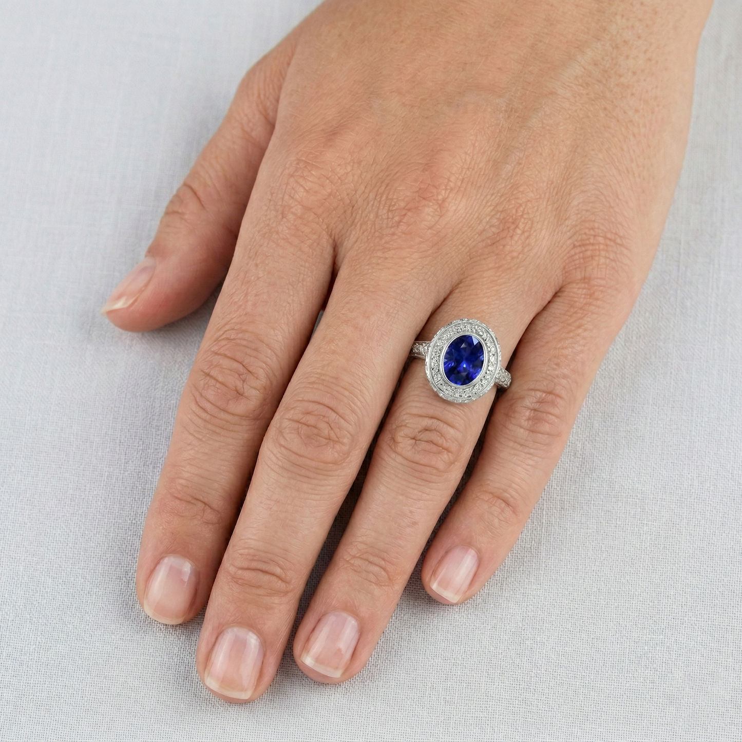 echter oval diamant 1.50Karat ring mit Diamantbesatz