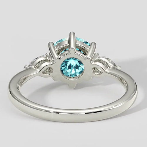 Ring mit elektrisierendem bläulichem Paraiba-Turmalin und Diamant