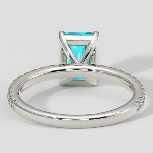 Ring mit natürlichem Paraiba-Turmalin im Smaragdschliff