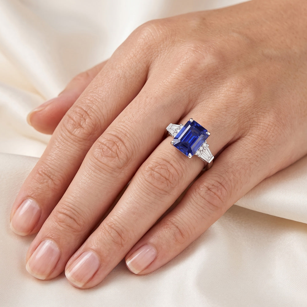 Rund & Baguette Natürlicher Diamant ( nicht im Labor gezüchtet ) Sri Lanka Saphir Ring Smaragdschliff 4 Karat