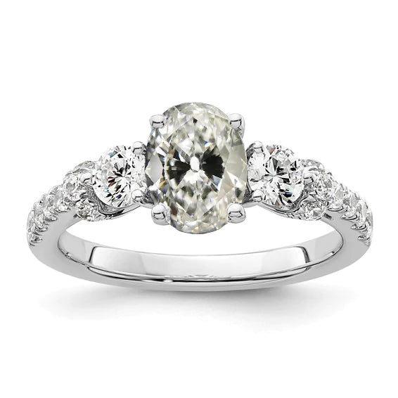 Runder & Ovaler Altschliff-Echt Diamant-Verlobungsring-Krapfen-Set 5.50 Karat