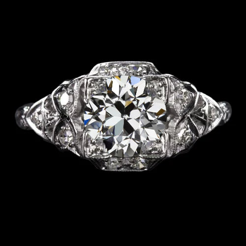 Runder alter Echt Diamantring im antiken Stil im Minenschliff. 3 Karat Gold. Filigran