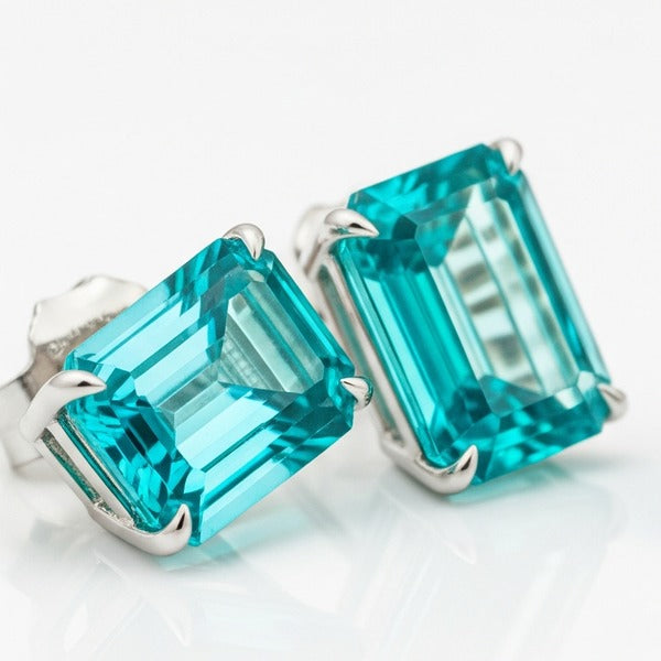 Smaragd-Paraiba-Ohrstecker in Weißgold
