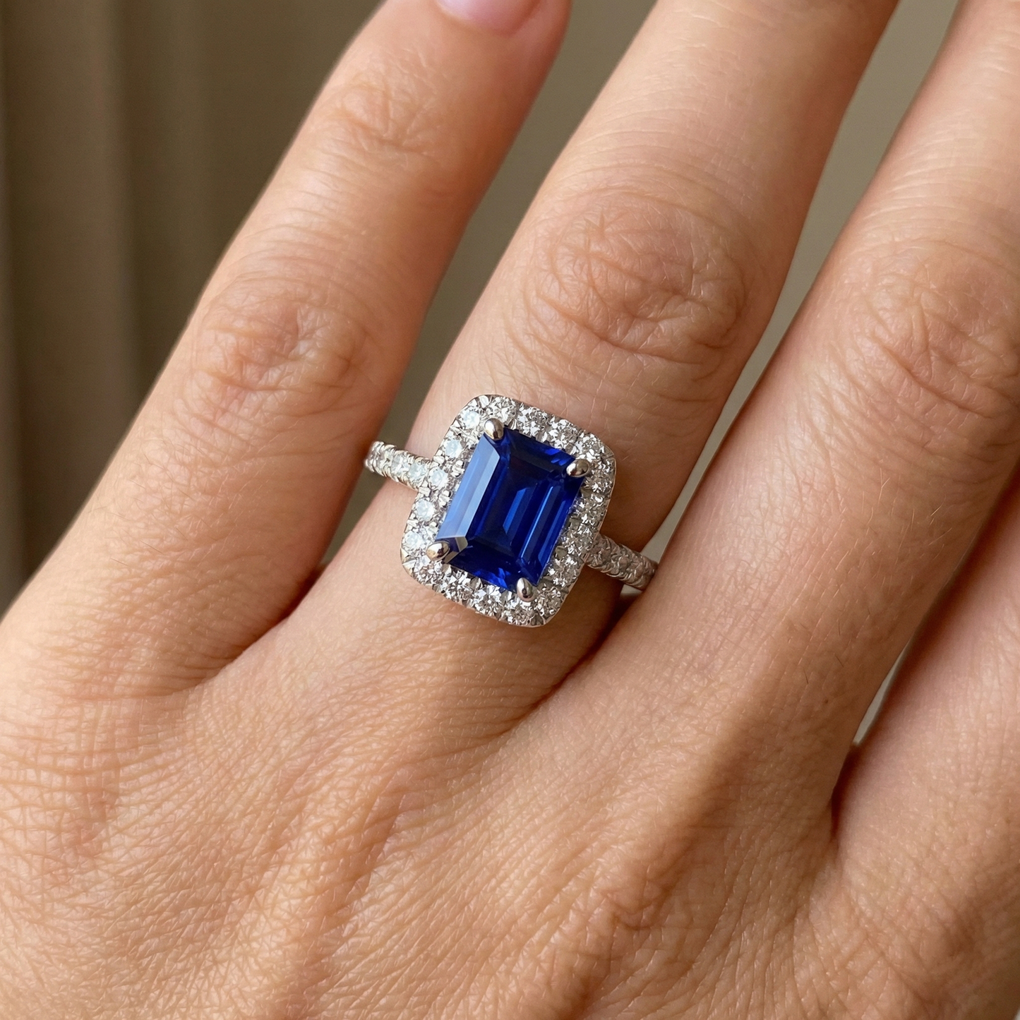 Smaragdschliff Sri Lanka Saphir Aus der Erde Abgebauter Natürlicher Diamanten Ring 3 Karat Weißgold 14K
