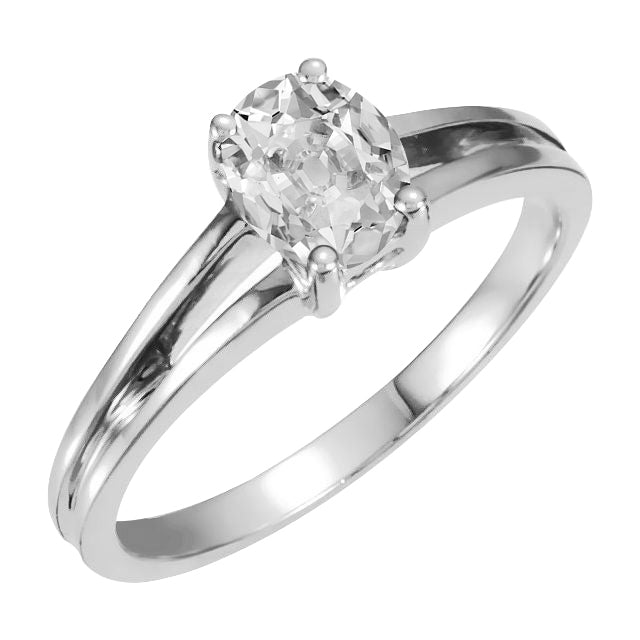 Old Mine Cut Edler Diamant Ring in 14K Weißgold – Hauptansicht