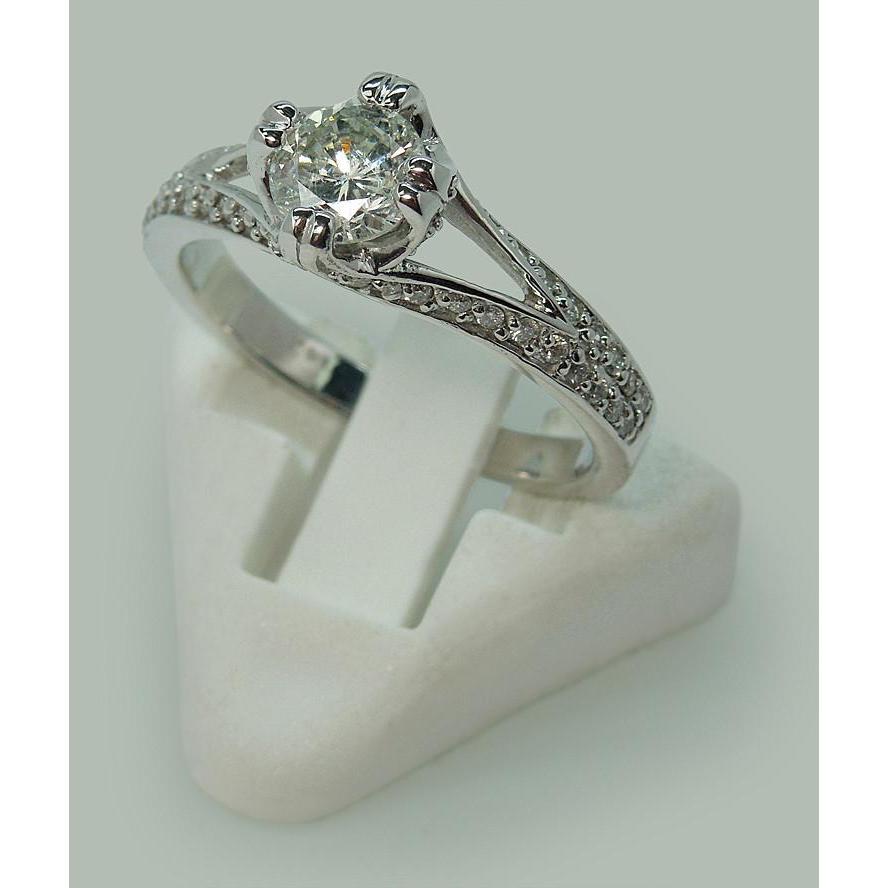 Split Shank Echt Diamant Solitaire mit Akzenten Verlobungsring 1,65 Karat