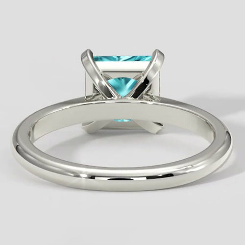 Strahlender Paraiba-Ring im Kissenschliff (1,75 Karat)
