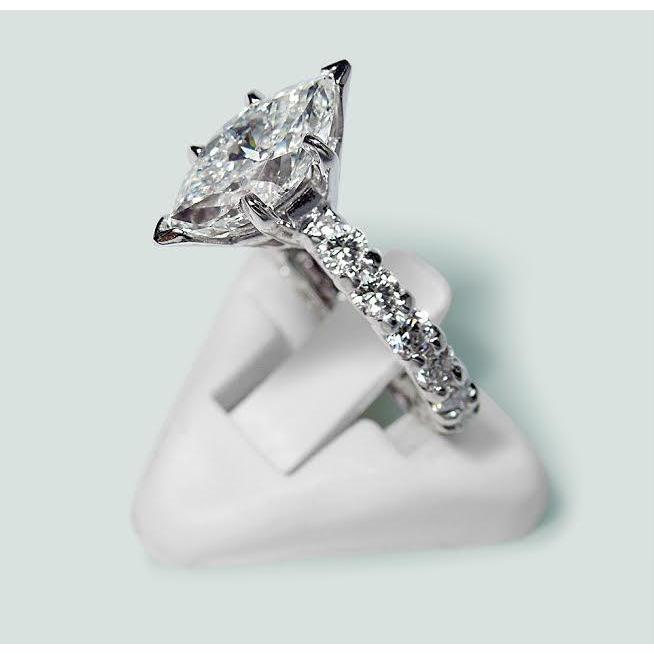 Verlobungsring mit Marquise- und rundem Aus der Erde Abgebauter Natürlicher Diamant, 2,75 Karat, 14 Karat echtes Weißgold