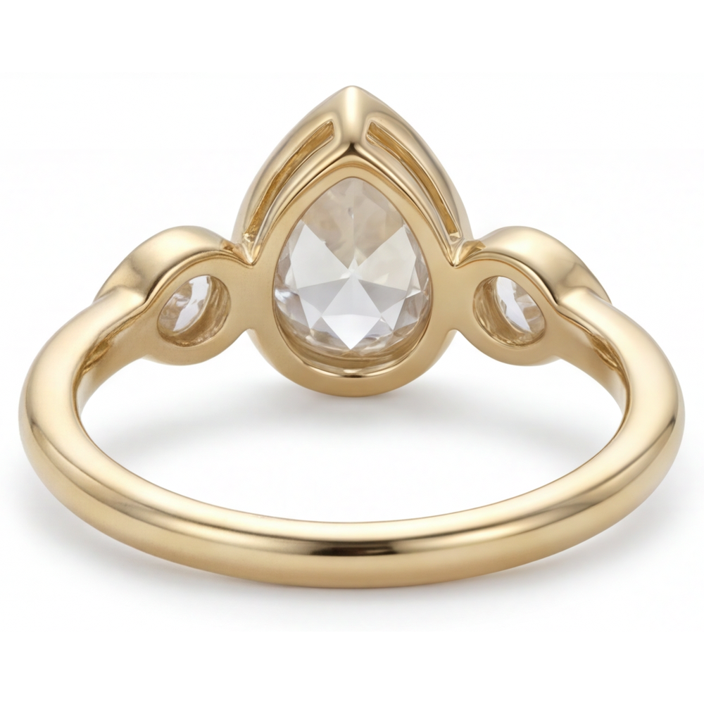 Diamant Dreisteinring 1,50-Karat 14 Karat Gelbgold – Profilansicht