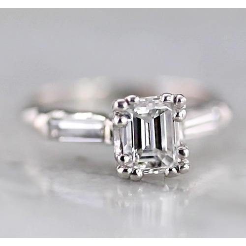 1,60 karat smaragd diamant 3 steine ring baguettes weißgold 14k