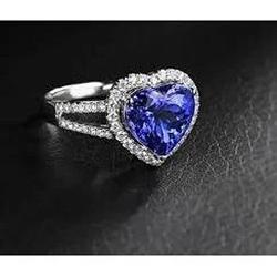 3,60 Karat Ceylon Blauer Saphir Aus der Erde Abgebauter Natürlicher Diamantring Weißgold 14K