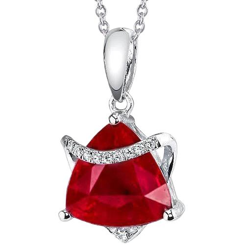 Anhänger Halskette Trillion und Rundschliff 6.30 ct. Rubin mit Aus der Erde Abgebauter Natürlicher Diamanten