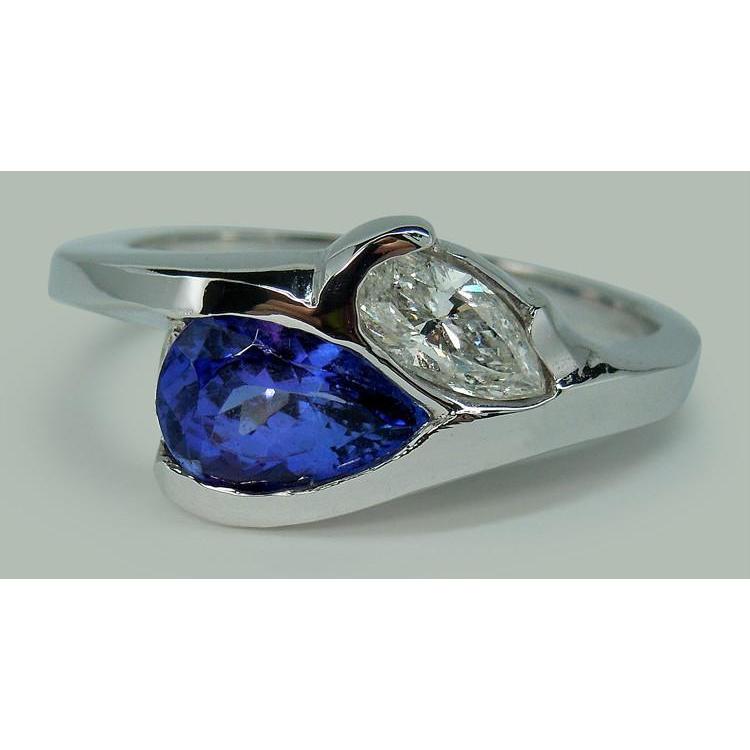 Birnenform Infinity Tansanit und Aus der Erde Abgebauter Natürlicher Diamantring 2,25 ct. Gold 14K
