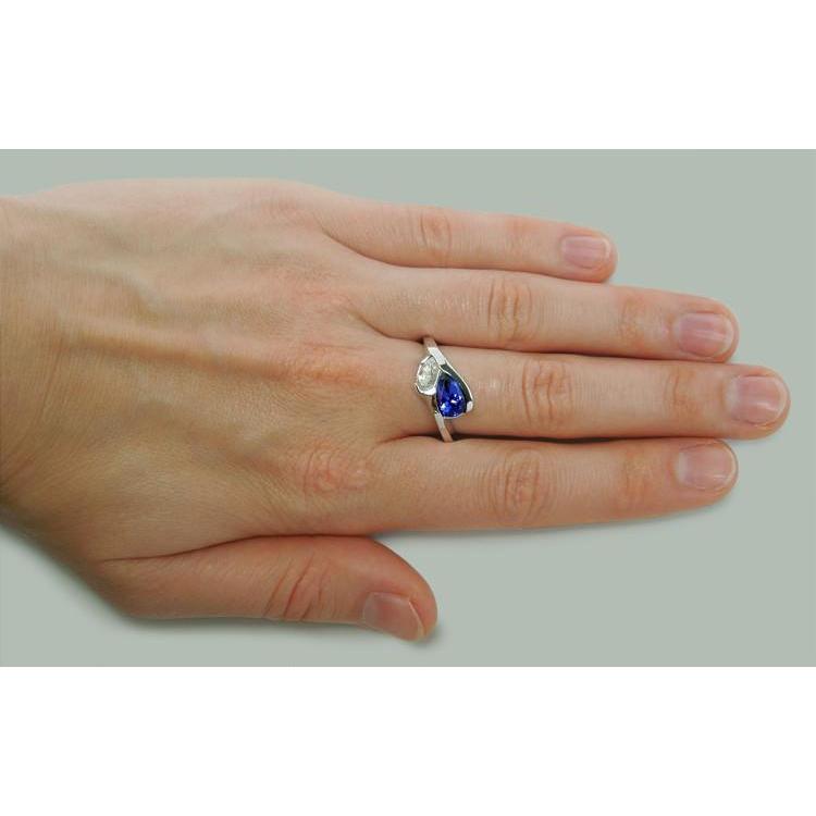Birnenform Infinity Tansanit und Aus der Erde Abgebauter Natürlicher Diamantring 2,25 ct. Gold 14K