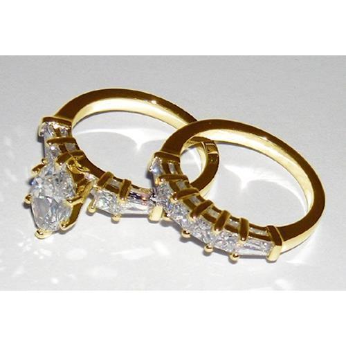 Verlobungsring mit 2,75 Karat Aus der Erde Abgebauter Natürlicher Diamanten im Marquise-Schliff