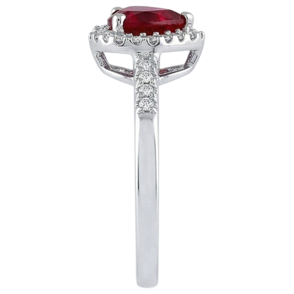 1.65 Roter Rubin im Herzschliff mit Aus der Erde Abgebauter Natürlicher Diamant Halo Ring Weißgold 14K