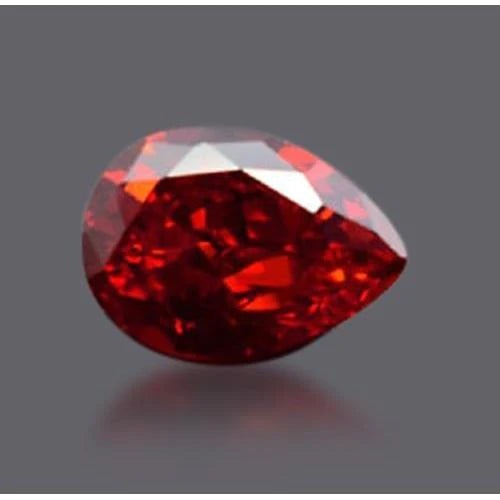 Rubin Tropfen-Schliff Loose Ruby Natural in Gold – Hauptansicht