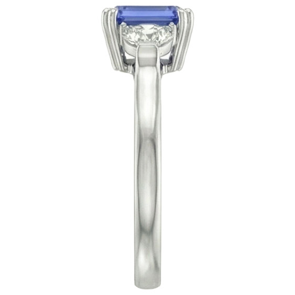 11 Carat Saphirring im Smaragdschliff