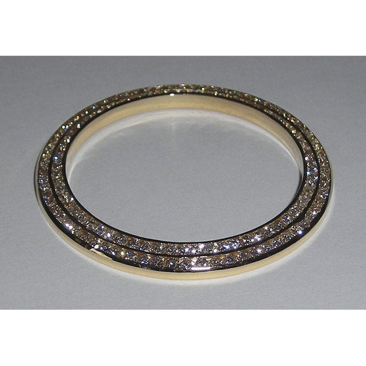 Authentischer Diamant Zeitmesser – Frontansicht