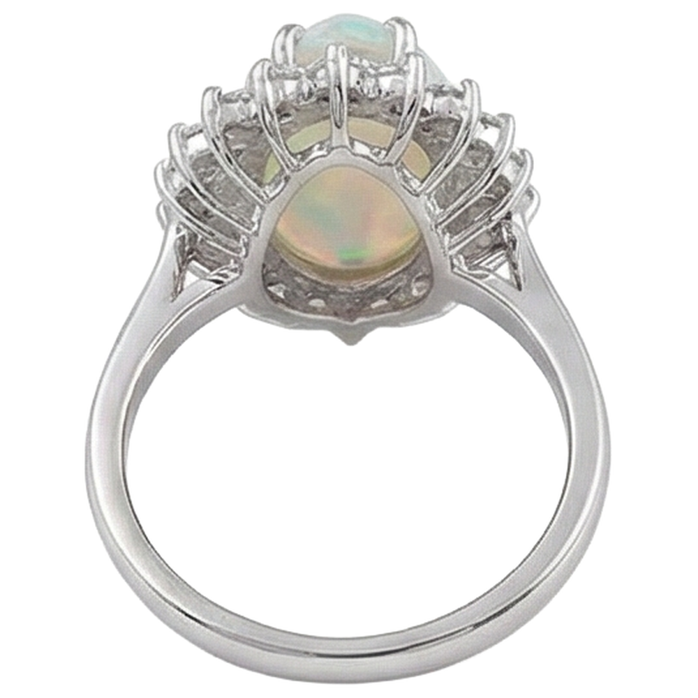 echter round opal 14.25Karat ring auf Weiß