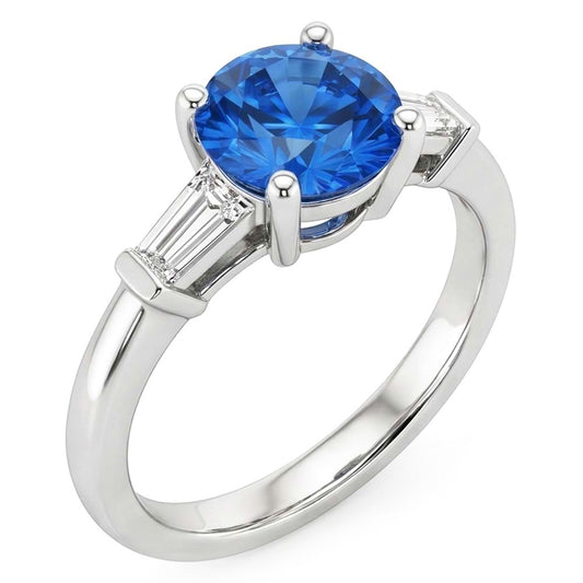 1,5 Kt. Sri Lanka Saphir und Baguette Aus der Erde Abgebauter Natürlicher Diamantring mit 3 Steinen