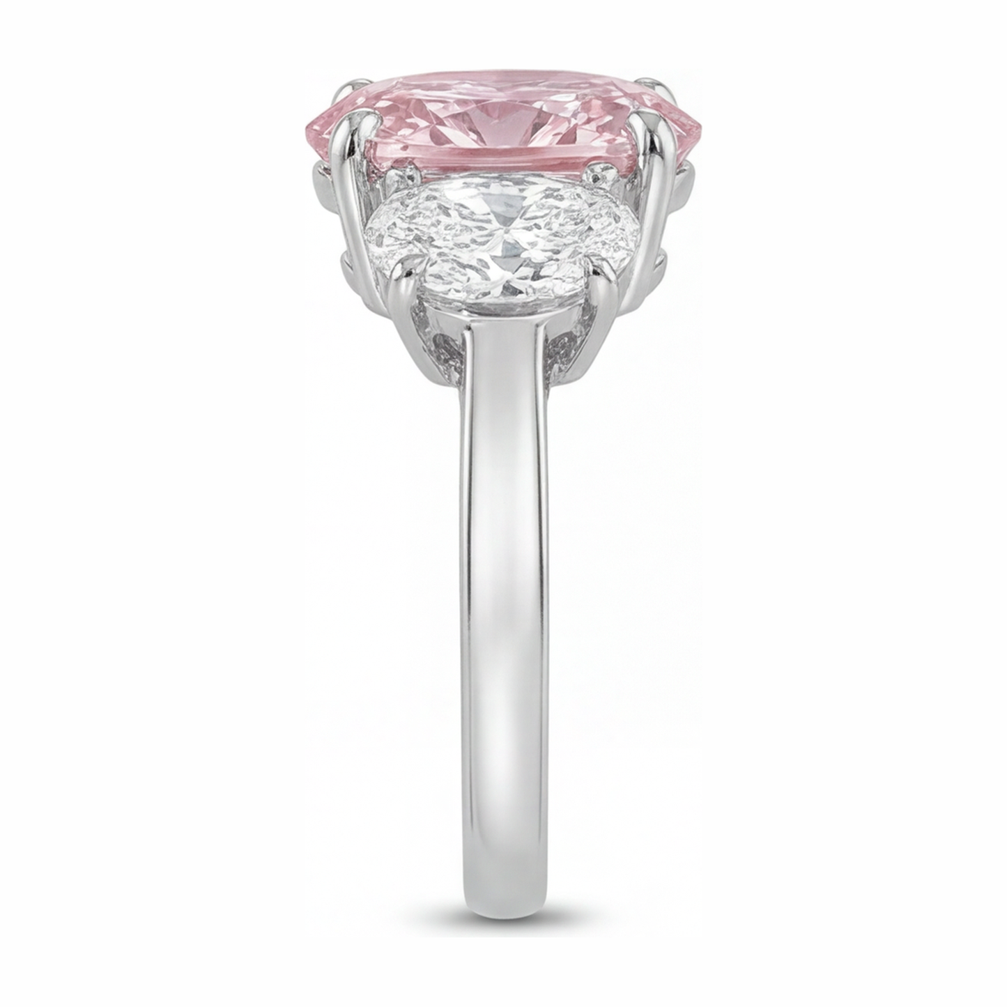 Rosa Verlobungsring 2,5 Karat im Labor gezüchteter ovaler Diamant Dreistein 14 Karat Weißgold